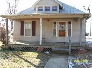 235 Poplar St, Burden, KS 67019