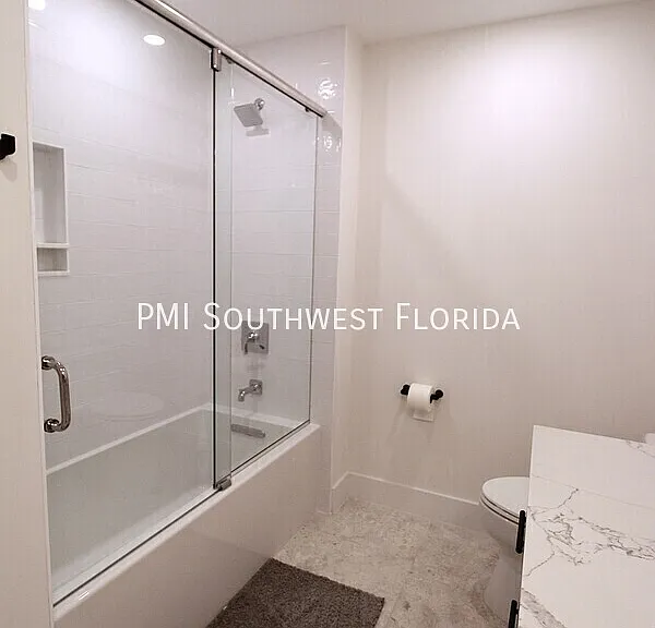 280 Hidden Bay Dr #203 — Photo 17