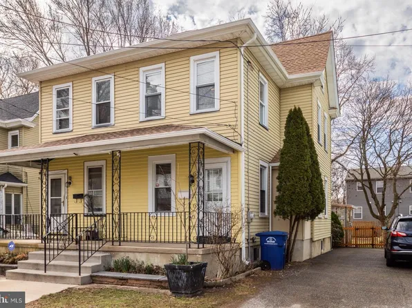 228 Mill St, Moorestown, NJ 08057