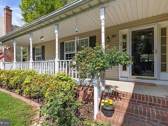 5th image of 67 Melanie Hollow Ln