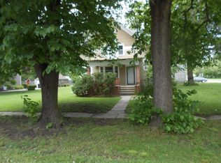 200 W 4th St, Panama, NE 68419