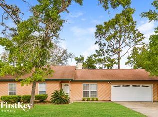 816 Hardwood St, Orange Park, FL 32065
