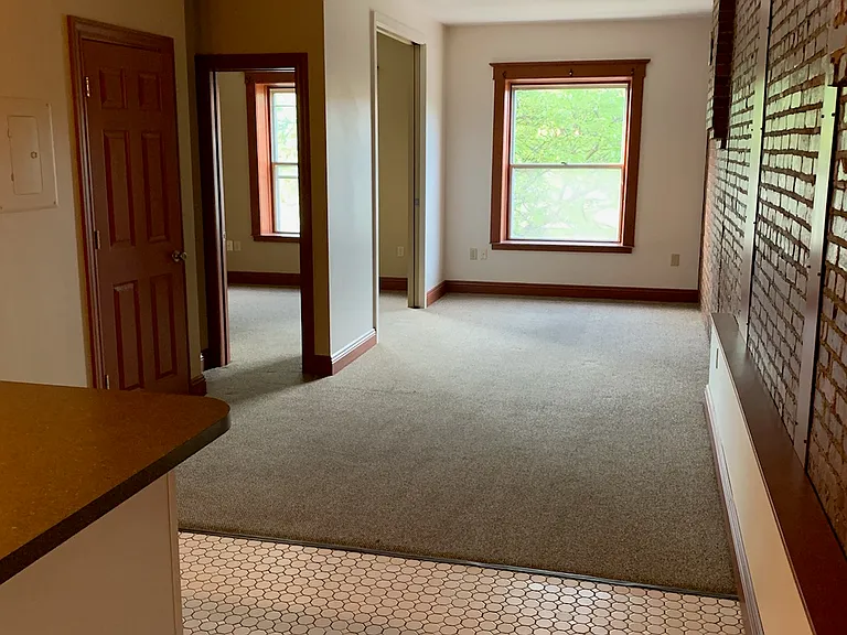 127 E Main St #23 — Photo 2