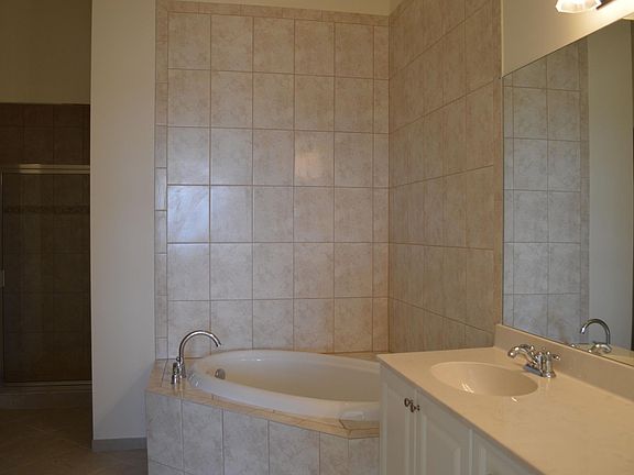 2nd image of 4517 Dalmahoy Ct APT 405