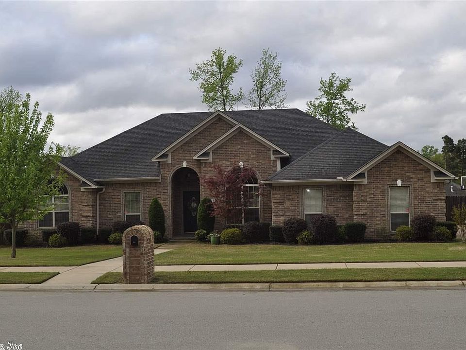 1st image of 411 Grant Dr