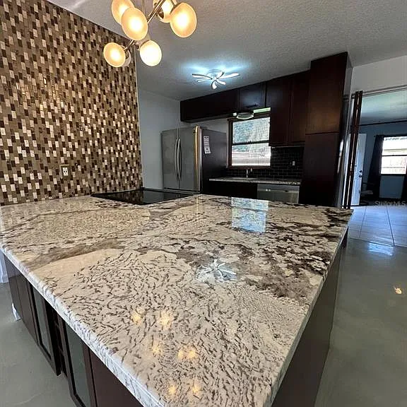 1508 Mona Ave — Photo 3