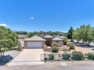 4320 Valley Garden Dr SW, Albuquerque, NM 87105
