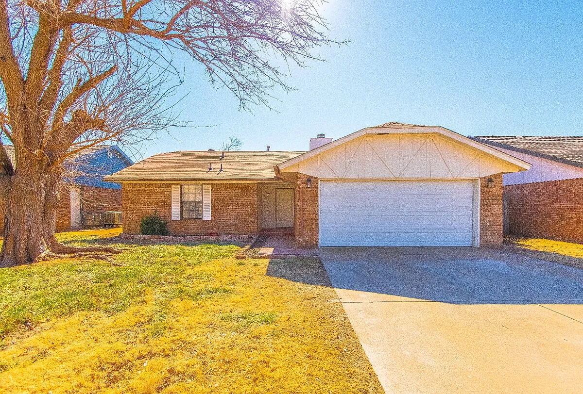 3 bed, 2.0 bath, 1130 sqft, $1,450 — Photo 1