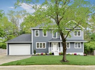 675 Summer St, Lynnfield, MA 01940