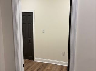 137 W Washington Ln #2, Philadelphia, PA