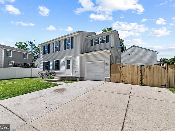 2nd image of 7756 Everd Ave