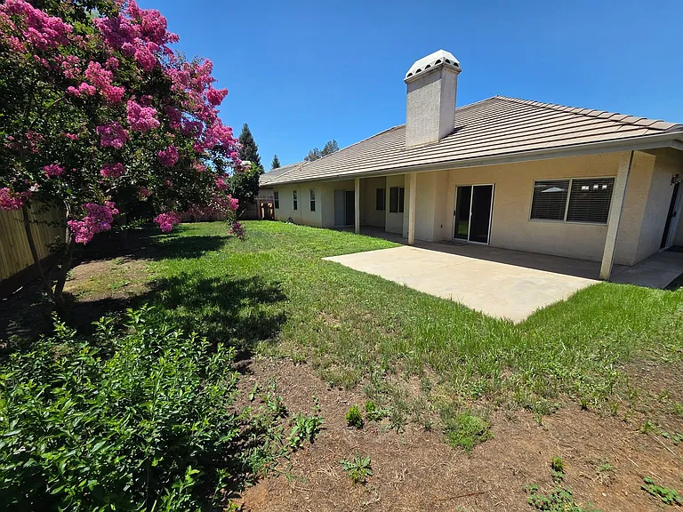 1417 E Laura Ct — Photo 16