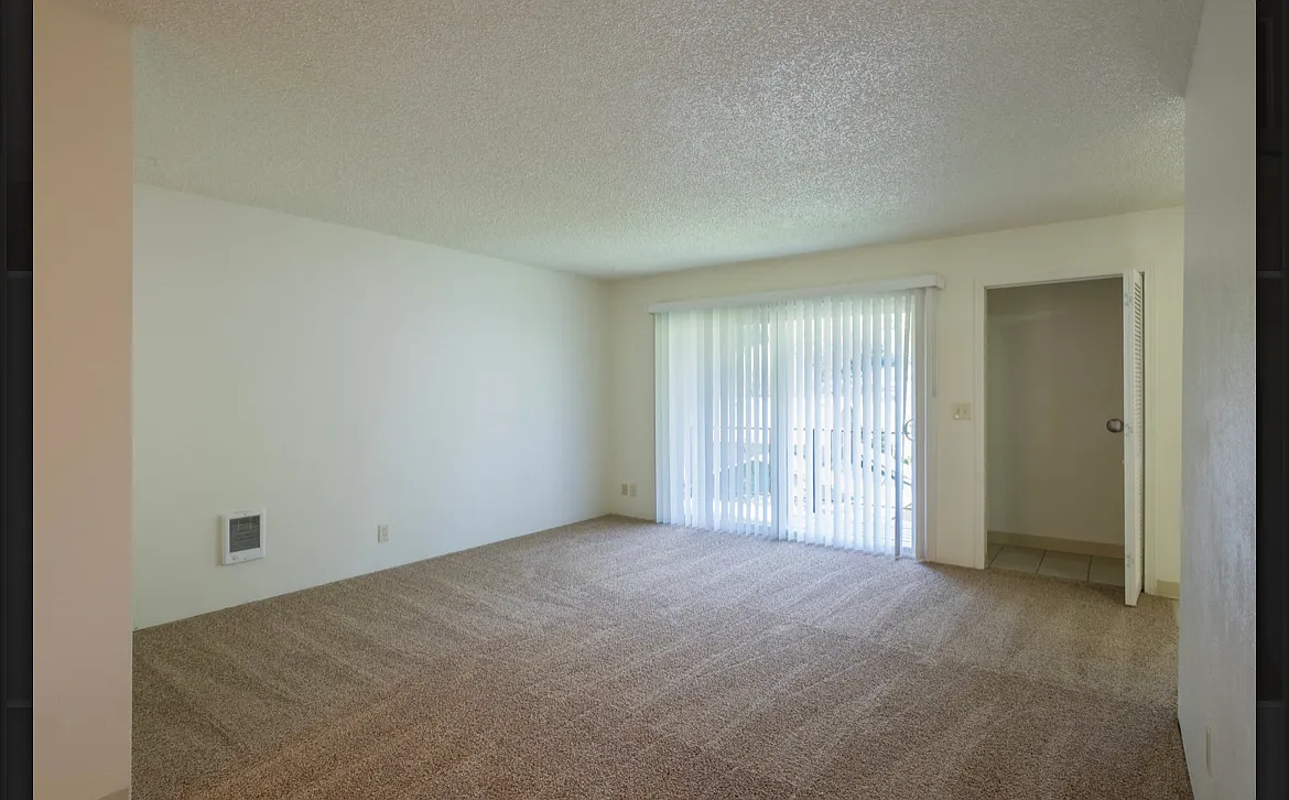 Iron Rock Apartments — Photo 2