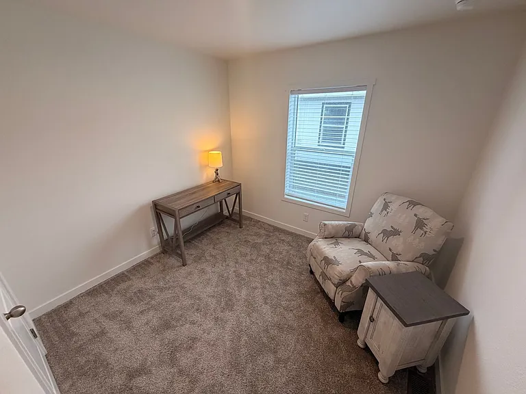 316 S Hallett St — Photo 18
