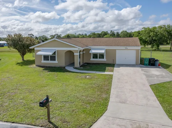 2042 SE Oxmoor Terrace, Port St Lucie, FL 34952