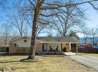 682 Poplar St, Trenton, GA 30752