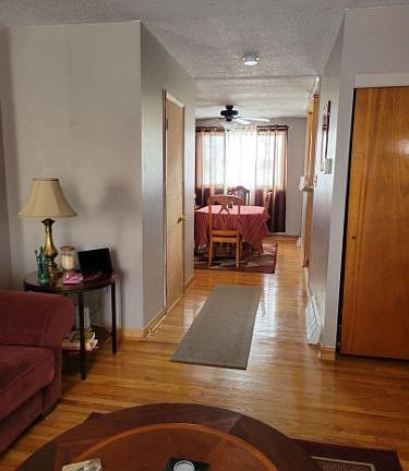 3rd image of 3718 Garfield Ave