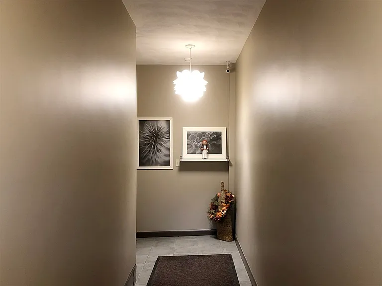 122 London St #2 — Photo 11