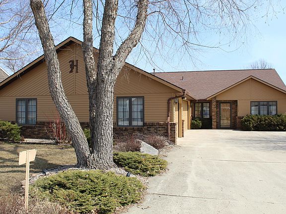 2nd image of 15524 Harbor Dr