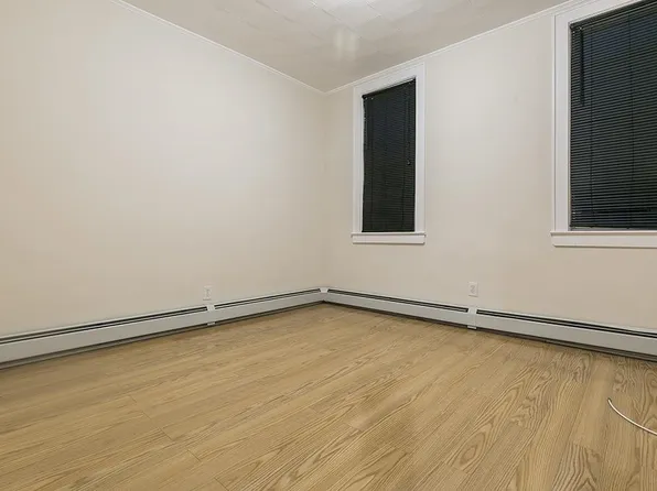 81 East 24th Street image 37 of 40