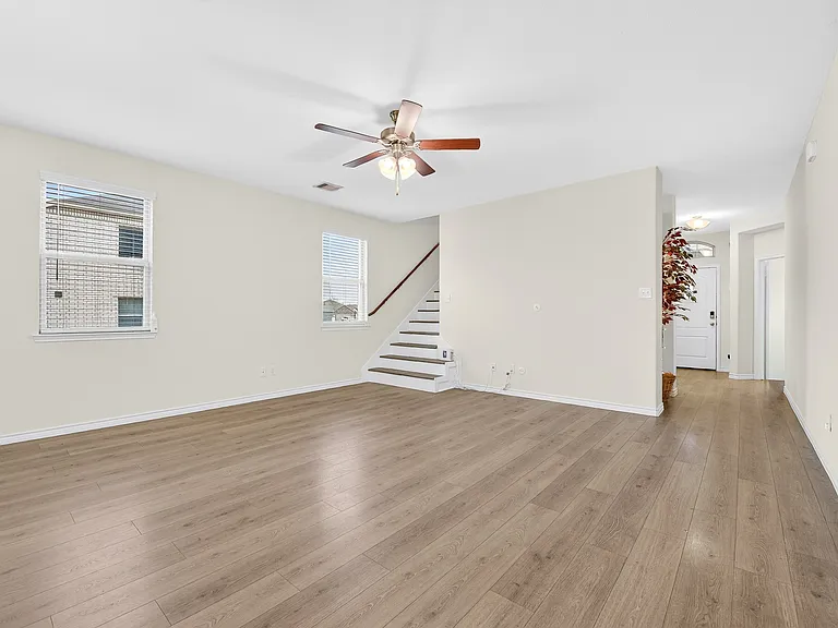 2261 Obsidian Dr — Photo 6