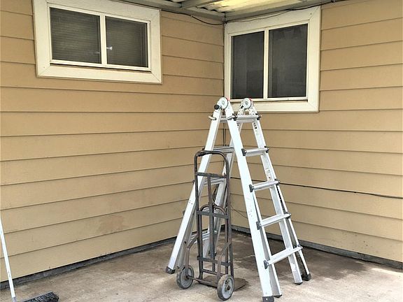 3rd image of 2203 N 6th St