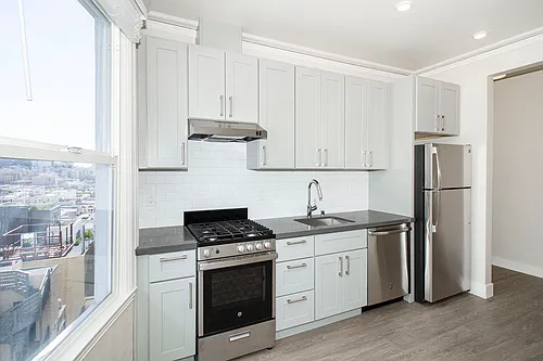1125 Broadway Photo 1