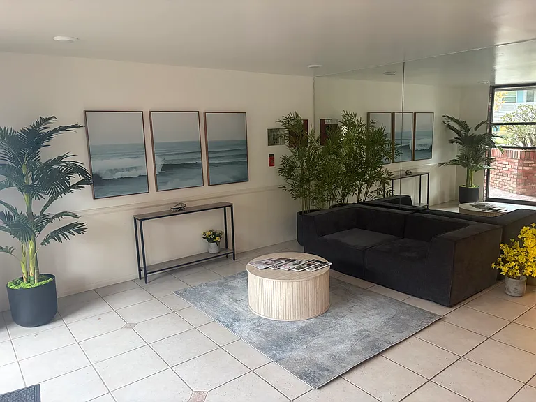 1125 Pico Blvd — Photo 33