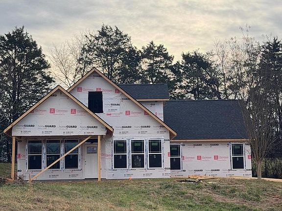 4th image of 115 Nelson Ln