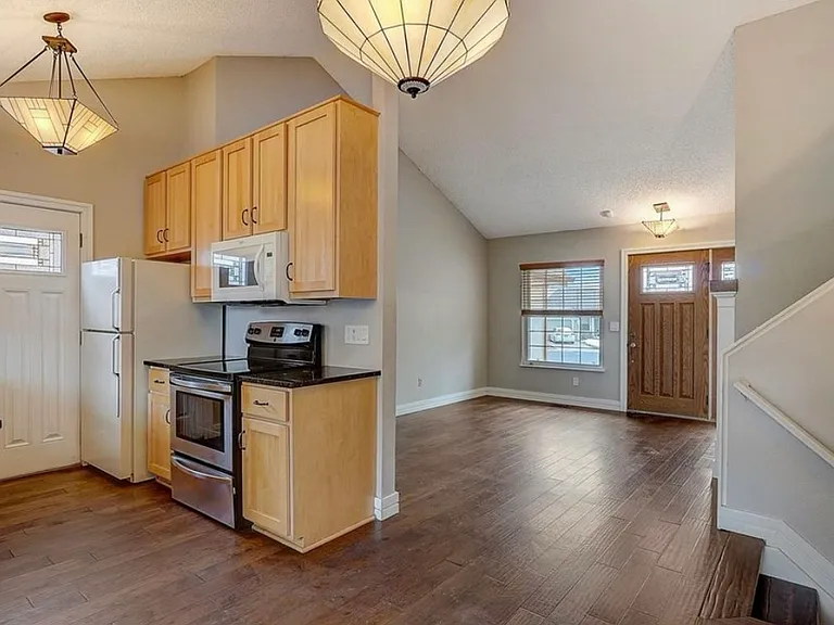 18574 E Layton Pl — Photo 9