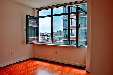 Rented by R New York
