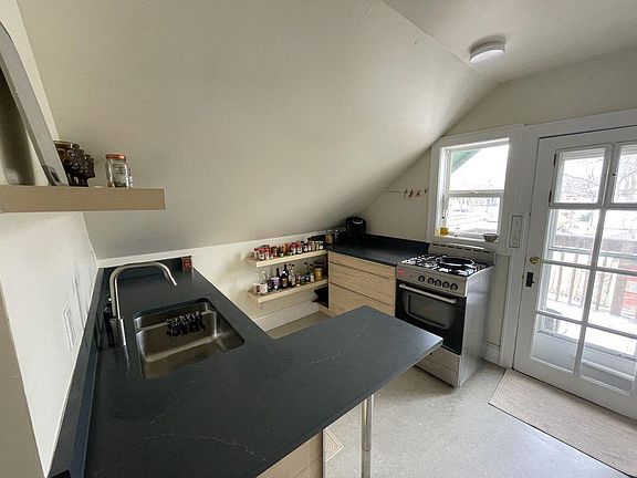 4th image of 3501 31st Ave S #2