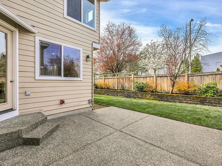 6523 188th Pl NE — Photo 19