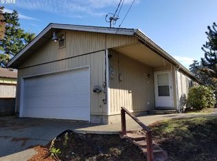 520 Fulton Ave, Coos Bay, OR 97420