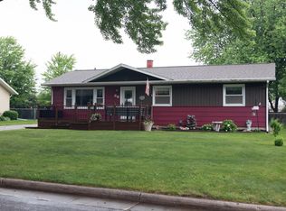 86 Pioneer Ct, Fond Du Lac, WI 54935