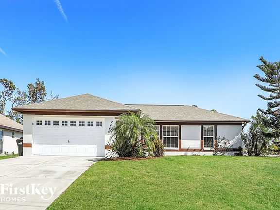 2nd image of 2449 Alesio Ave