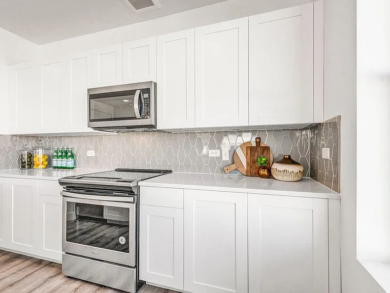 Apex at Perry Station - Modern Living at it's best! — Photo 25