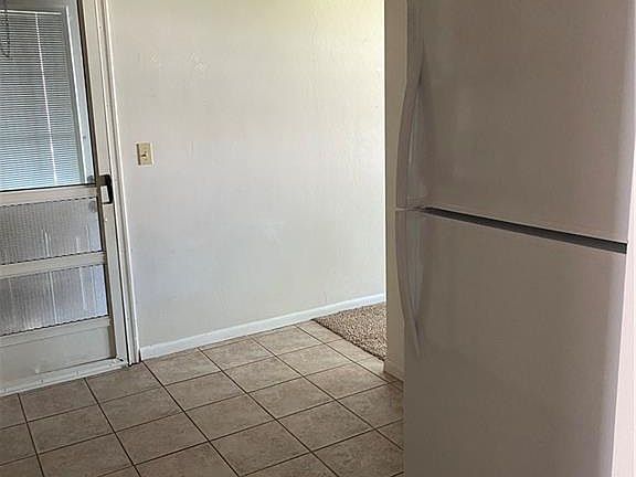 5th image of 42 Heath Aster Ln
