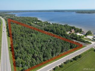 Tbd W Gulliver Lake Rd, Gulliver, MI 49840