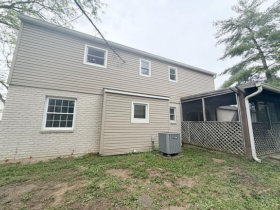 5th image of 1719 Lindenhall Dr
