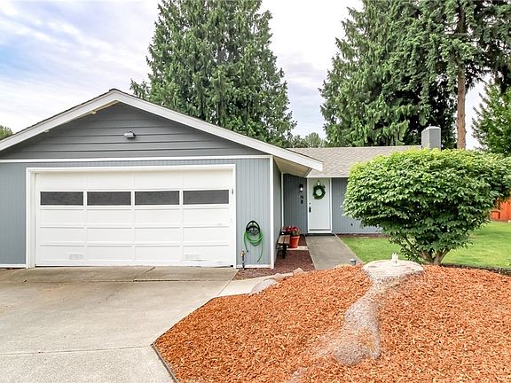 2nd image of 2631 Mount McKinley Ct