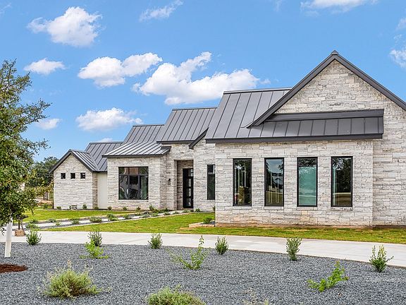 3rd image of 4208 Stonecreek Cir