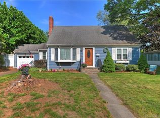 66 Kenwood Rd, Milford, CT 06460
