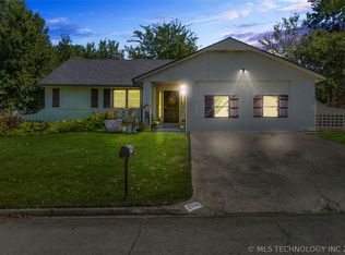 2704 Shelby Cir, Muskogee, OK 74403