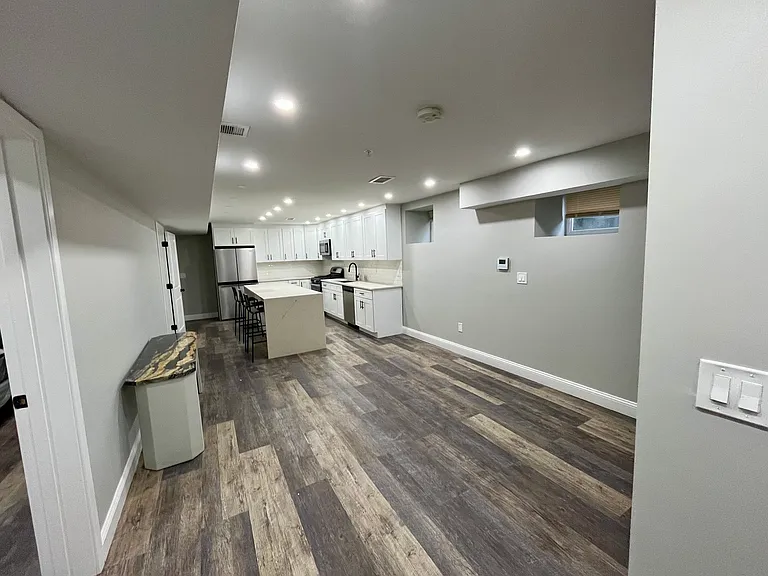 11 Radford Ln #BASEMENT — Photo 11