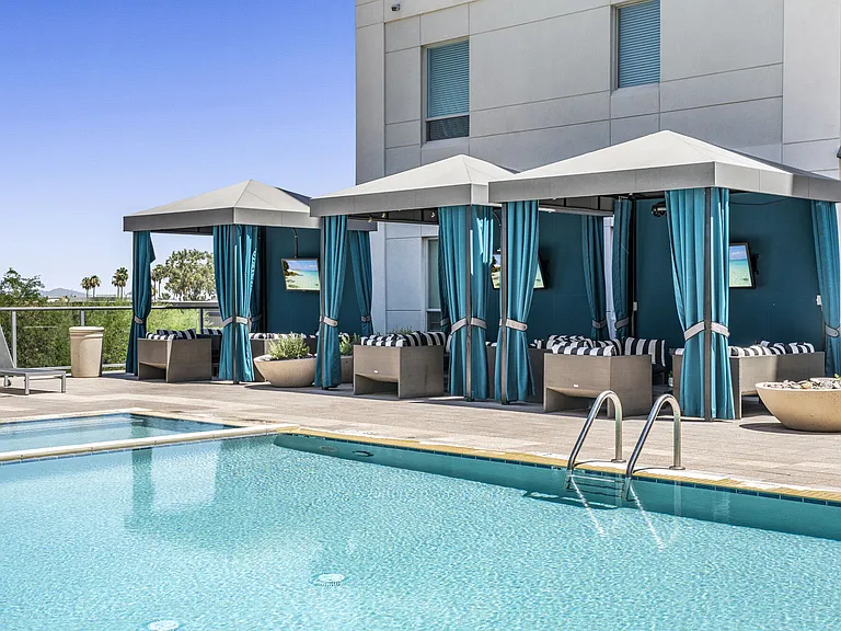 Broadstone Scottsdale Quarter — Photo 14