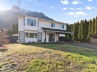 65512 Dogwood Dr, Hope, BC V0X 1L1