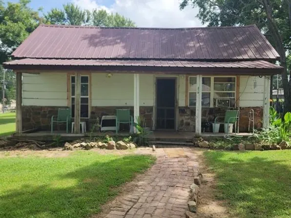 310 McGee St, Eufaula, OK 74432