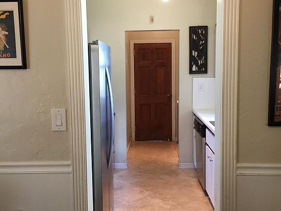 5th image of 2121 NE 183rd St