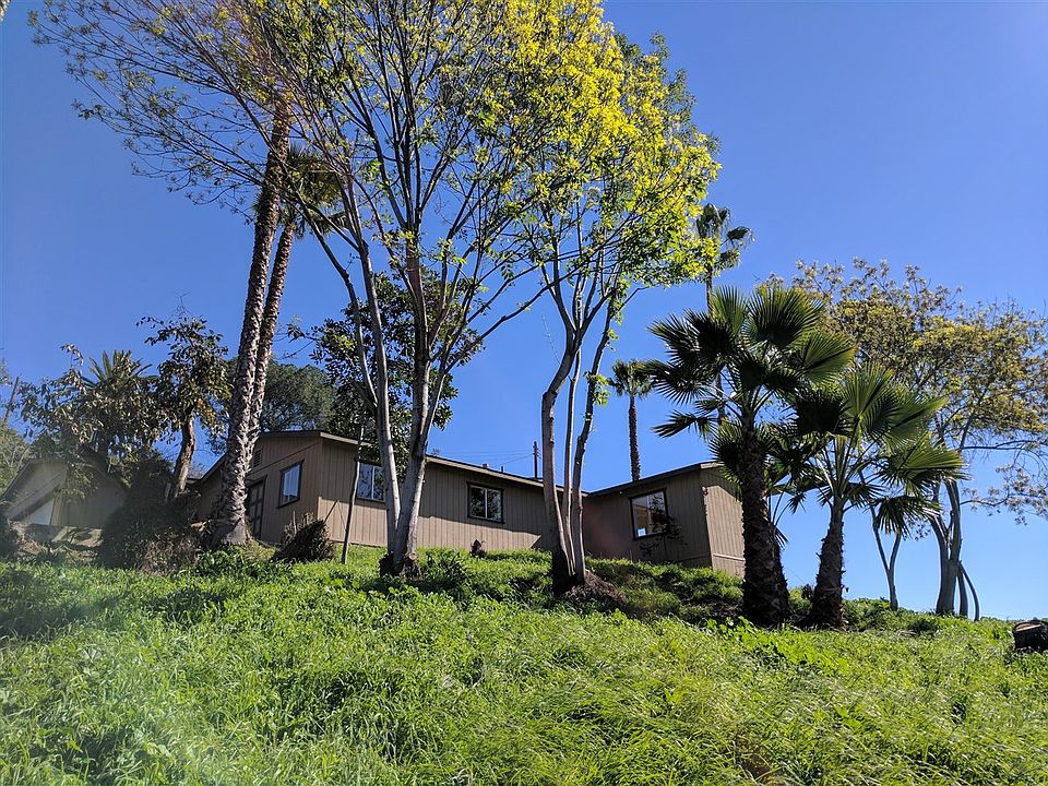 1st image of 2974 Oak Hill Dr